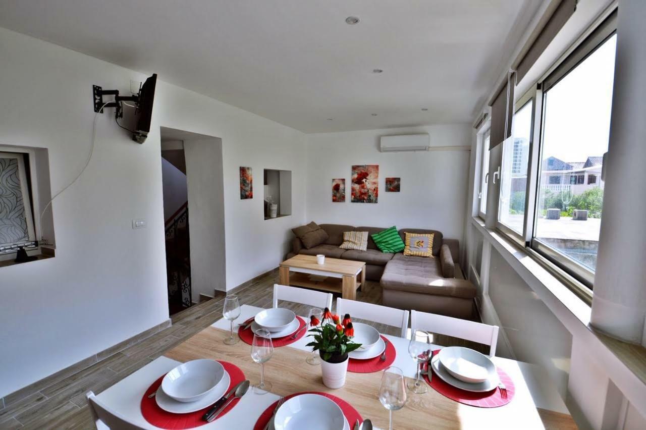 Apartman Martina Betina  Exterior photo